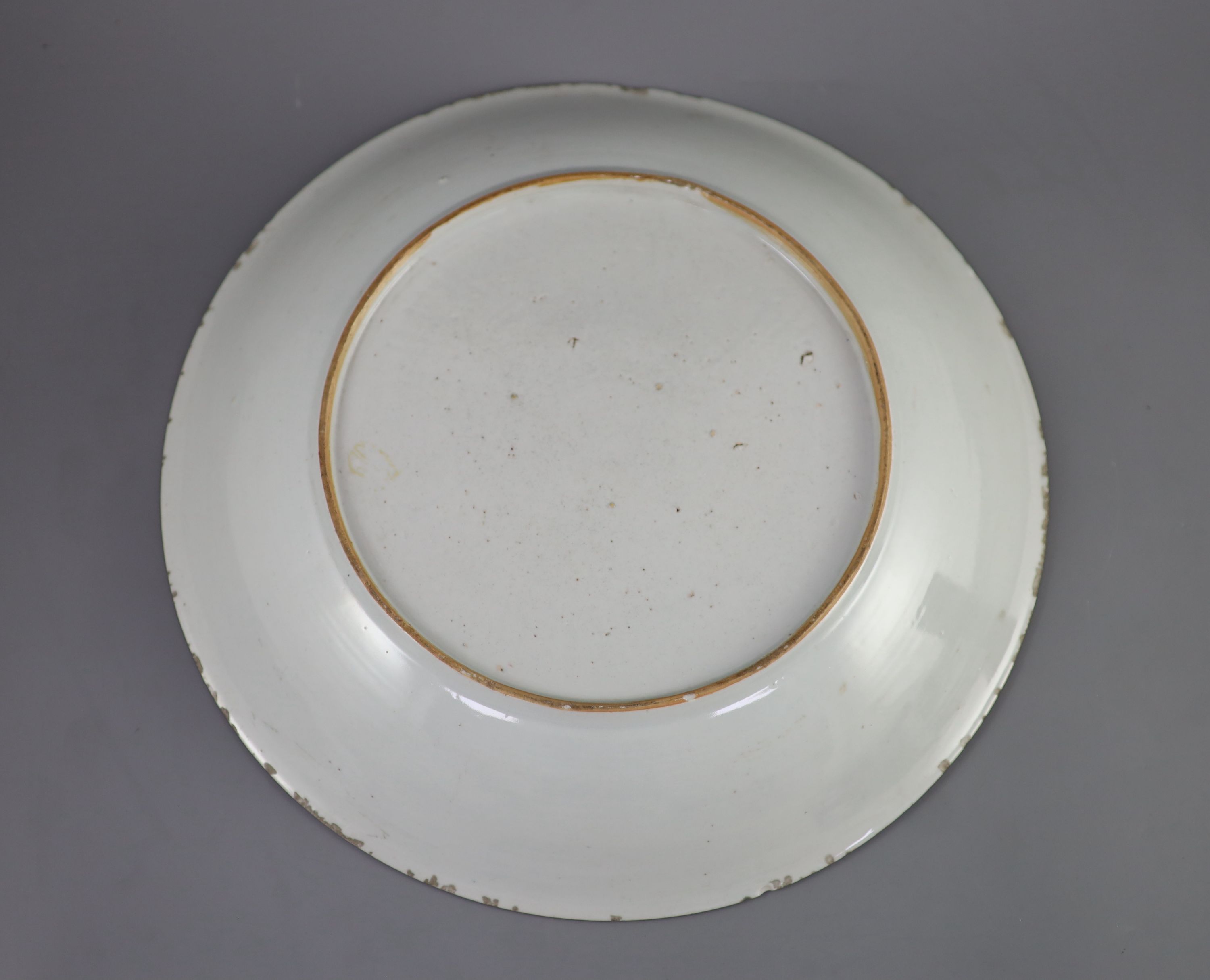 A Chinese famille rose large circular porcelain dish, Dia 36cm